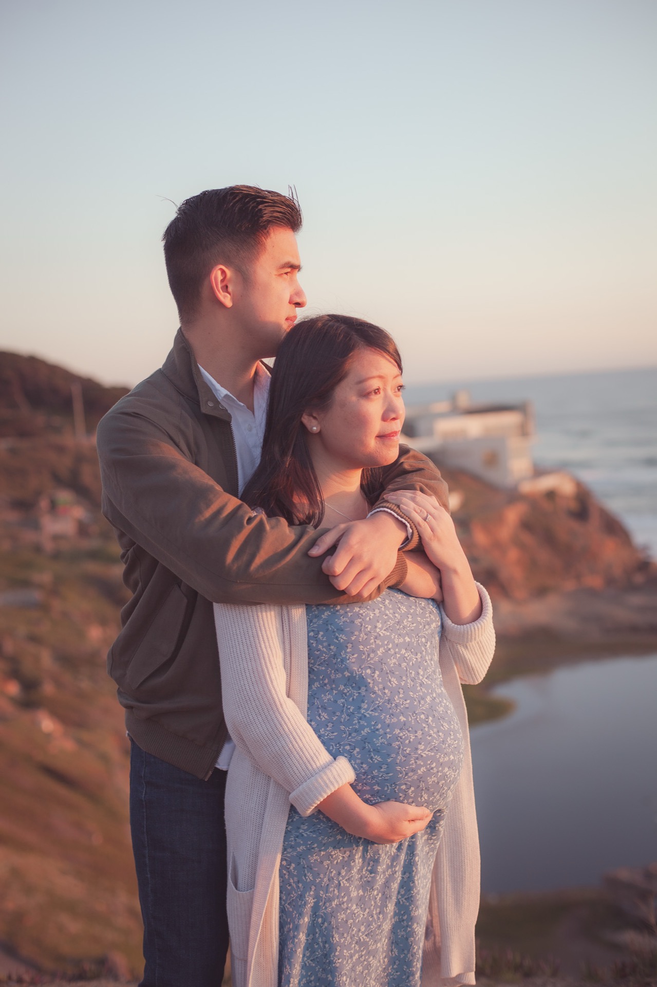 The Paw Family at sunset at Land’s End during a maternity session — photography by Matt Dea