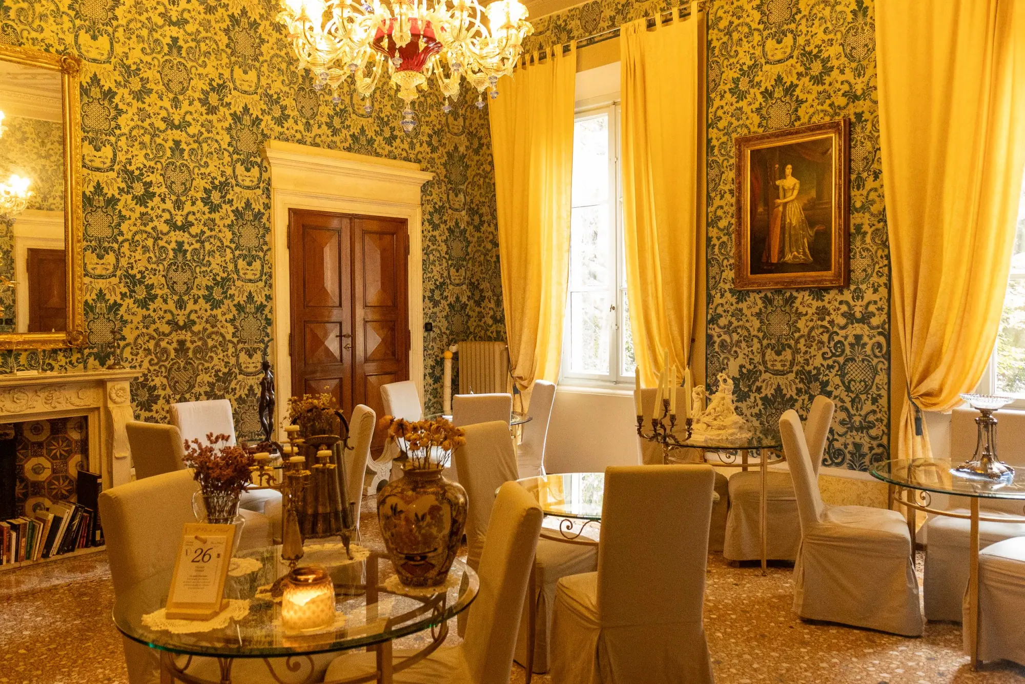 Photo from We arrived in Modena just before lunch and checked into Salotto delle Arti, a beautifully restored…