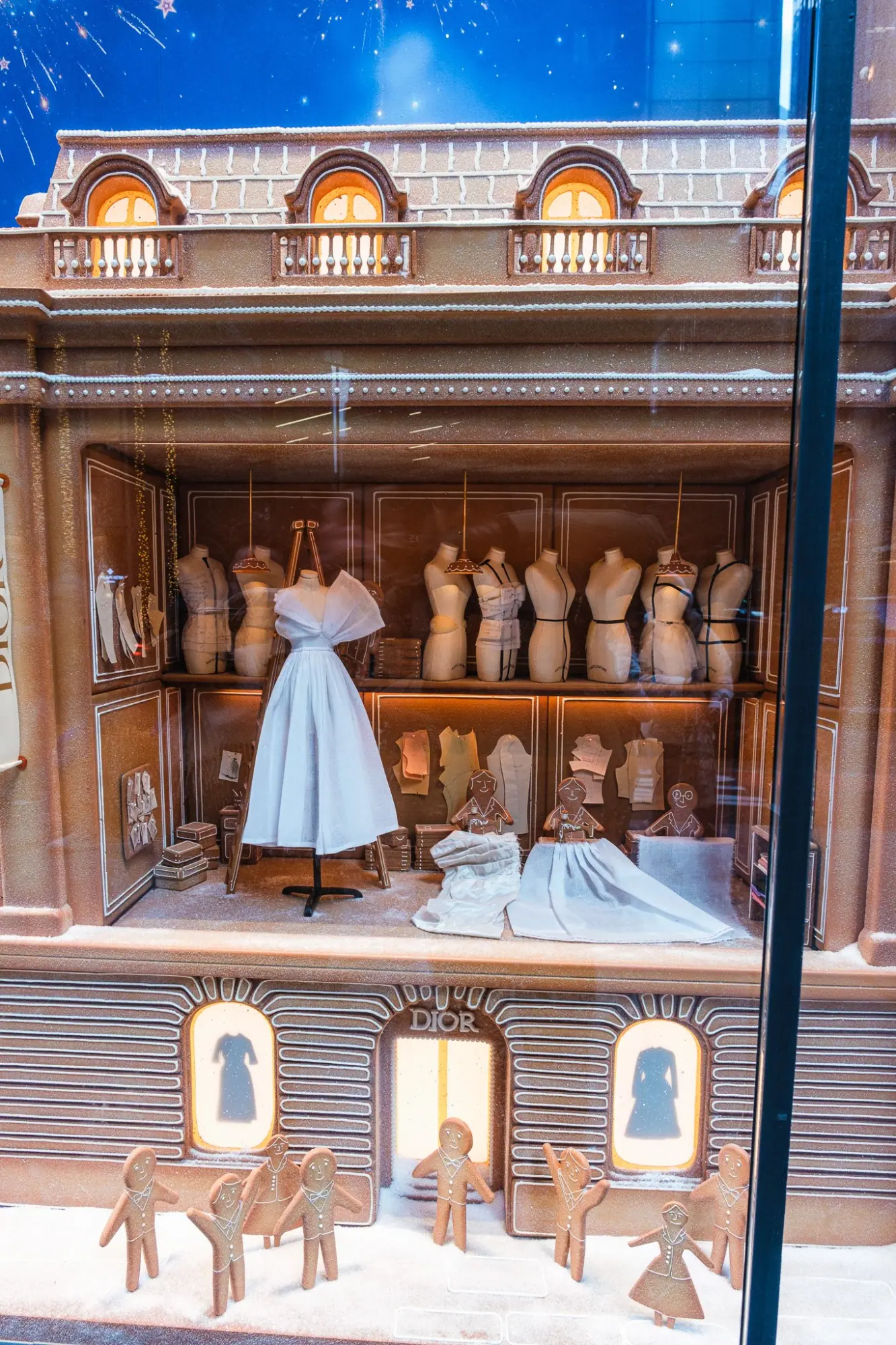 Photo from Fifth Avenue & Louis Vuitton Café, New York, NY