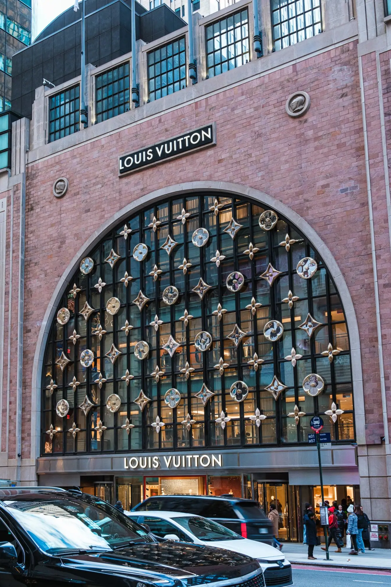 Photo from Fifth Avenue & Louis Vuitton Café, New York, NY