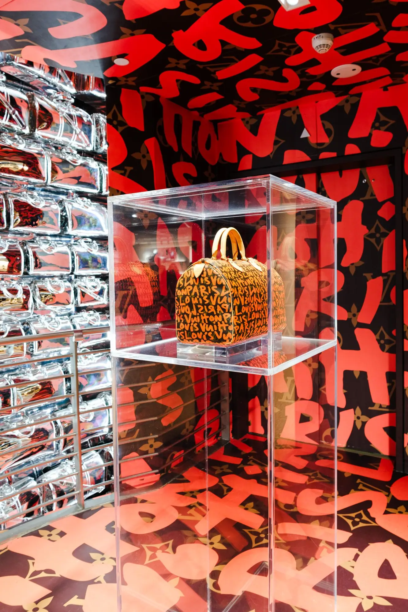 Photo from Fifth Avenue & Louis Vuitton Café, New York, NY