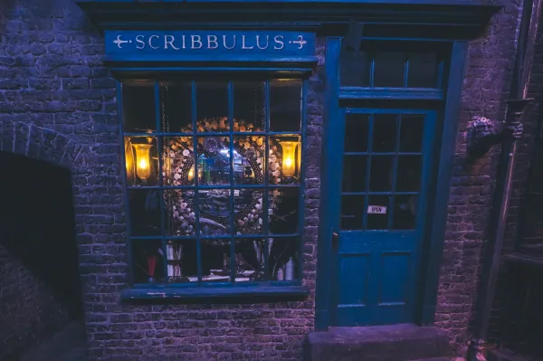 Scribbulus shopfront, Diagon Alley set