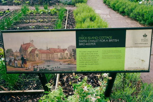 Royal Parks info sign