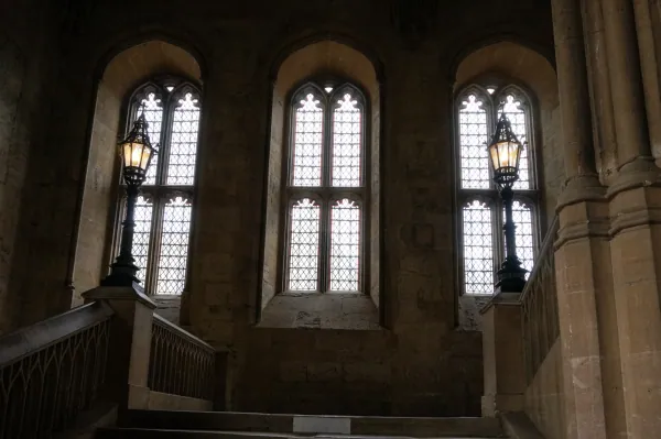 Windows and lamps on the stair