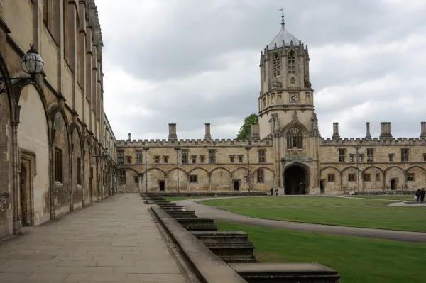 Tom Tower down the quad terrace