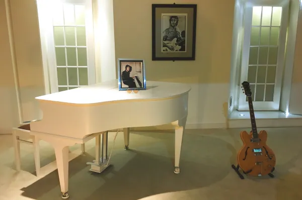 White piano room (Lennon "Imagine" display)