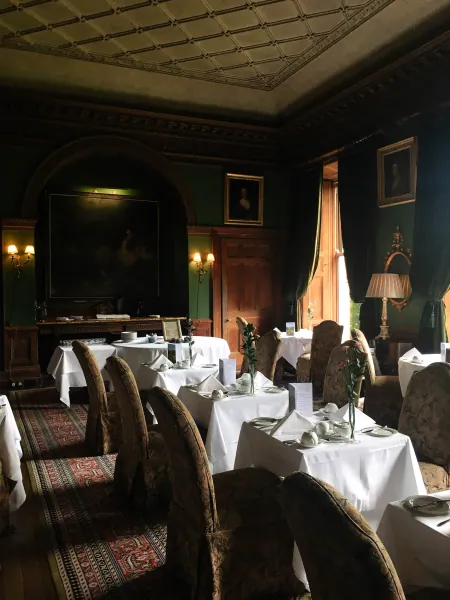 Dining room with white tablecloths