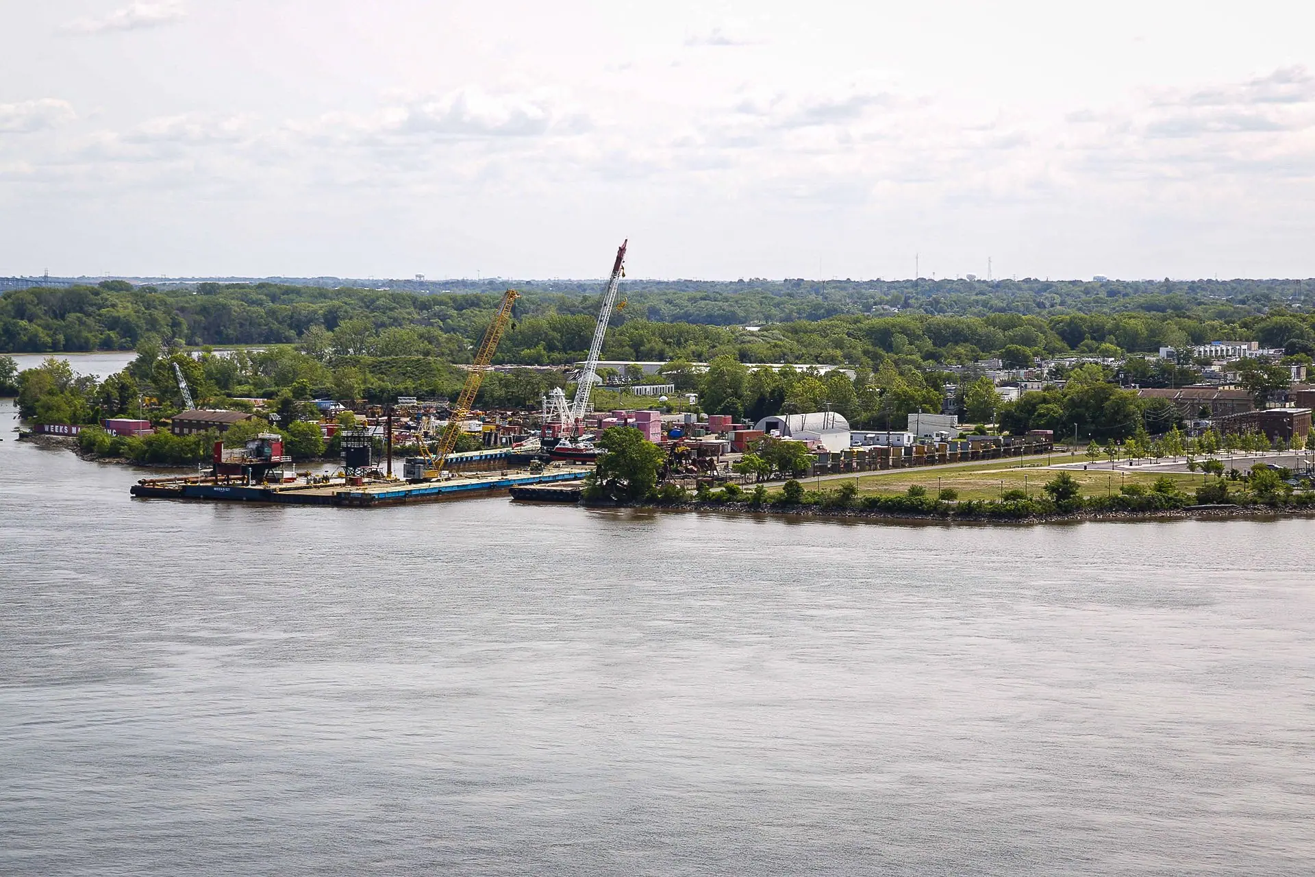 Photo from Benjamin Franklin Bridge: Cross the Delaware River and admire the majestic Benjamin Franklin Bridge, Philadelphia, PA