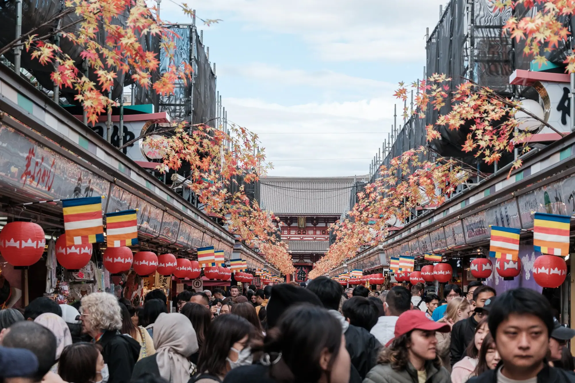 Photo from Nakamise-dori Street – Souvenirs and Sashimi Knives, Tokyo, Japan